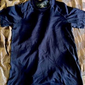 Fabletics Shirt Mens Medium Dark Blue Standard Fit Short Sleeve Casual Gym